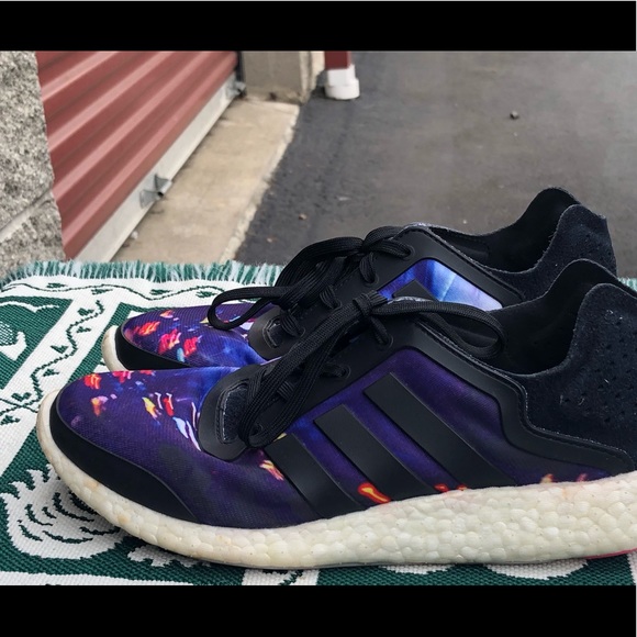 womens black adidas trainers size 7